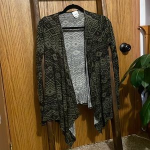 Daytrip light cardigan southwest pattern olive/black small
